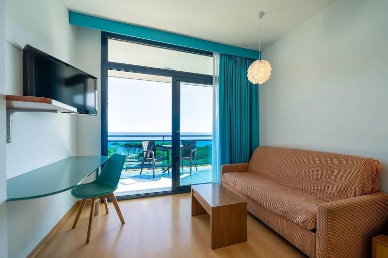Quarto Estandar Vista Mar, Blaucel