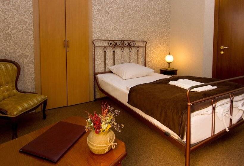 اتاق اقتصادی داخلی, Boutique Hotel Villa Mtiebi