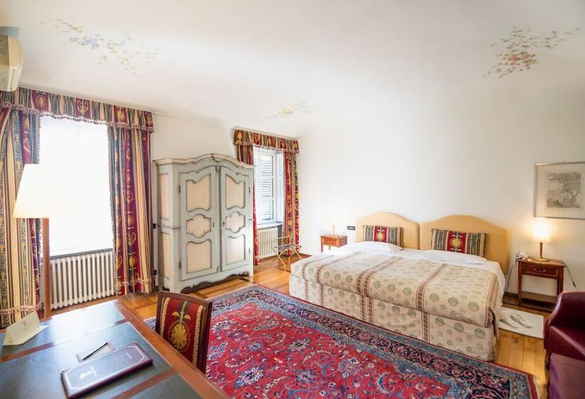 デラックスルーム, Castello Rosso