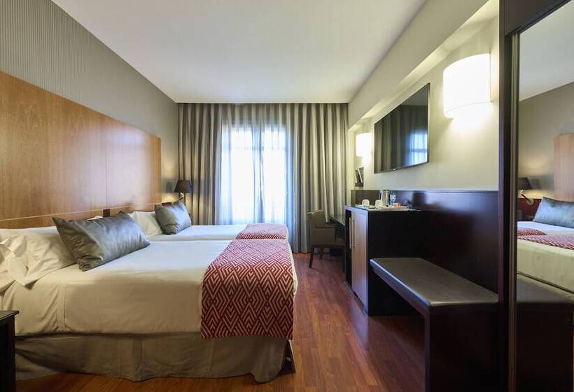 Номер Стандарт, Catalonia El Pilar