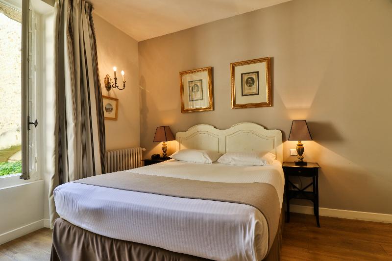 수피리어 룸, Du Midi