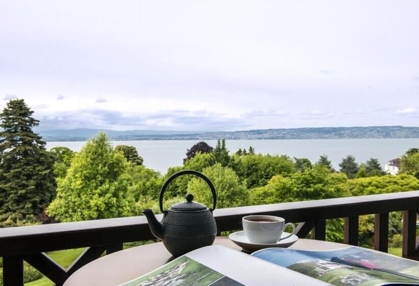 Suite with lake view, Ermitage