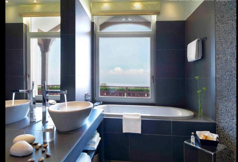 Suite with lake view, Ermitage