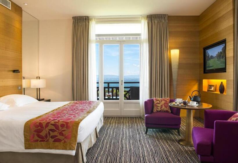 Suite with lake view, Ermitage