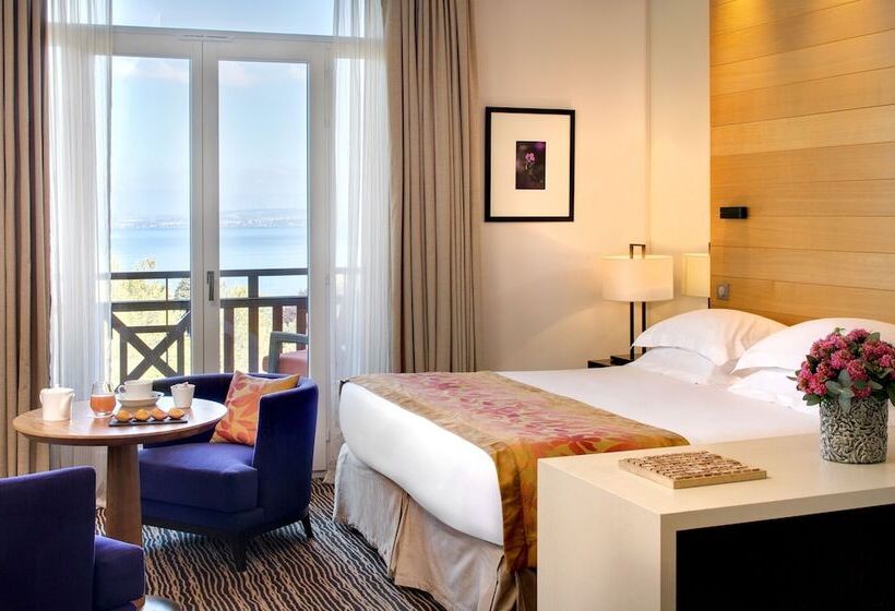 Suite with lake view, Ermitage