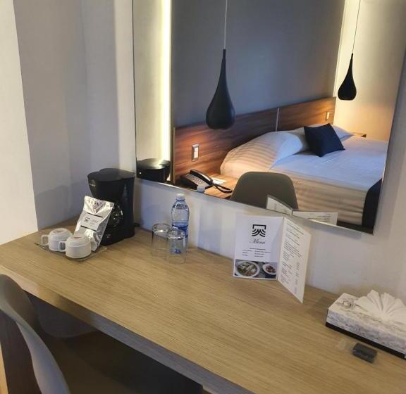 标准间, Estanza Hotel & Suites