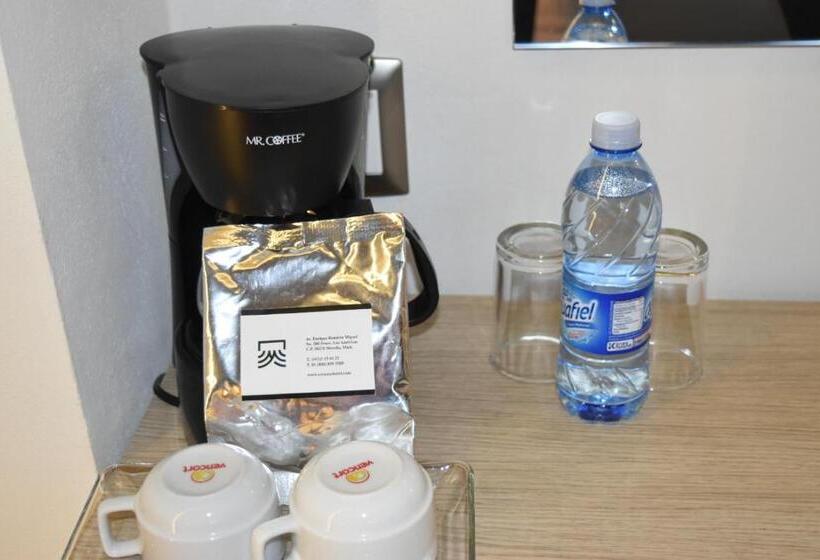 סוויטה משפחתית, Estanza Hotel & Suites