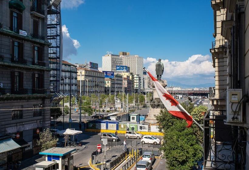 חדר סטנדרט, Garibaldi