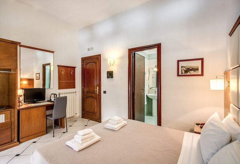 חדר סטנדרט לשלושה, Garibaldi