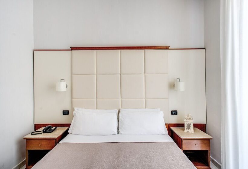 חדר משפחתי, Garibaldi