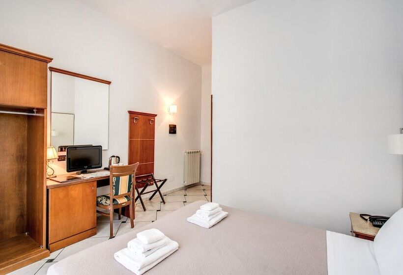 חדר משפחתי, Garibaldi