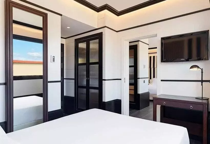 اتاق خانوادگی, H10 Marina Barcelona