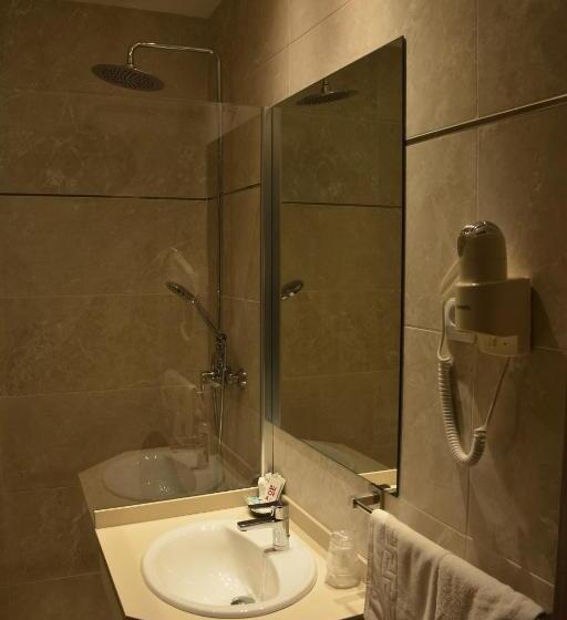 スーペリアールーム, Hostal Guadiana