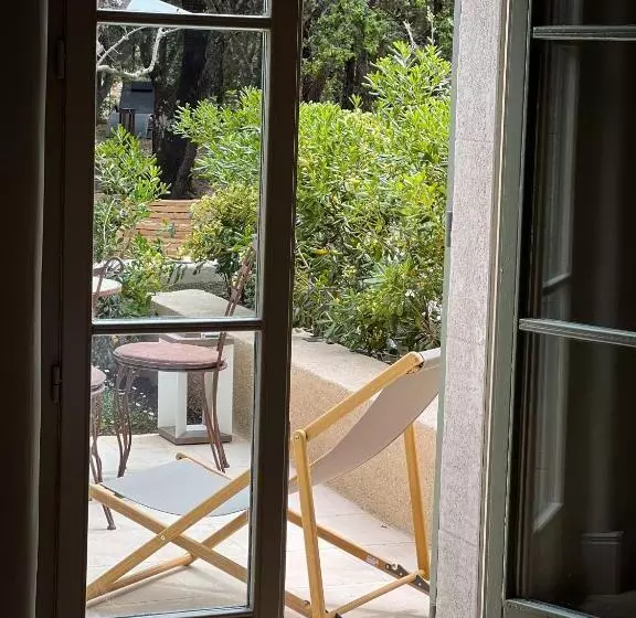 デラックスルーム, La Bastide D'eygalières