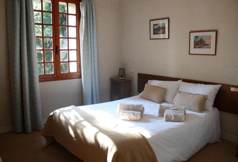 クラシックファミリールーム, La Passiflore