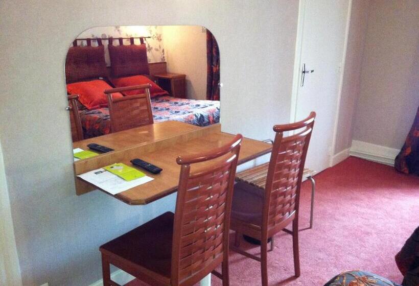 Номер Стандарт Трехместный, Logis Hôtel Bel Horizon