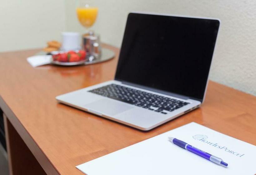 غرفة قياسية, Porcel Torre Garden