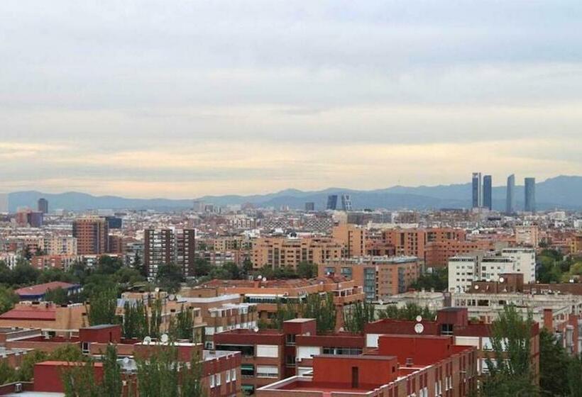 غرفة سوبيريور مطلة على المدينة, Porcel Torre Garden