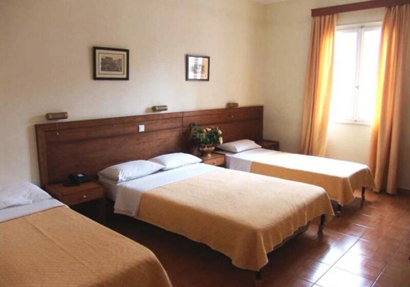 חדר סטנדרט לשלושה, Rio Athens