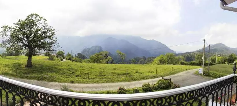اتاق سوپریور با وان آب گرم, Mirador Del Sella