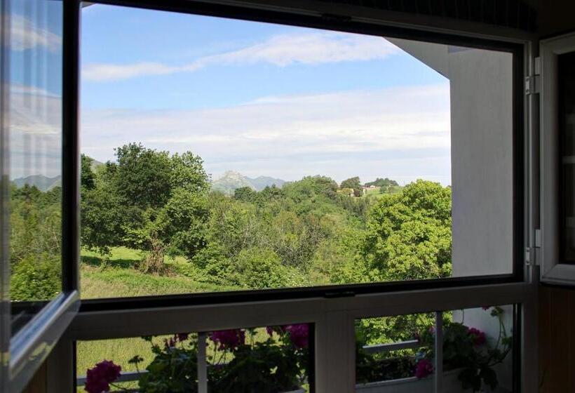 バスタブ付きスタンダードルーム, Mirador Del Sella