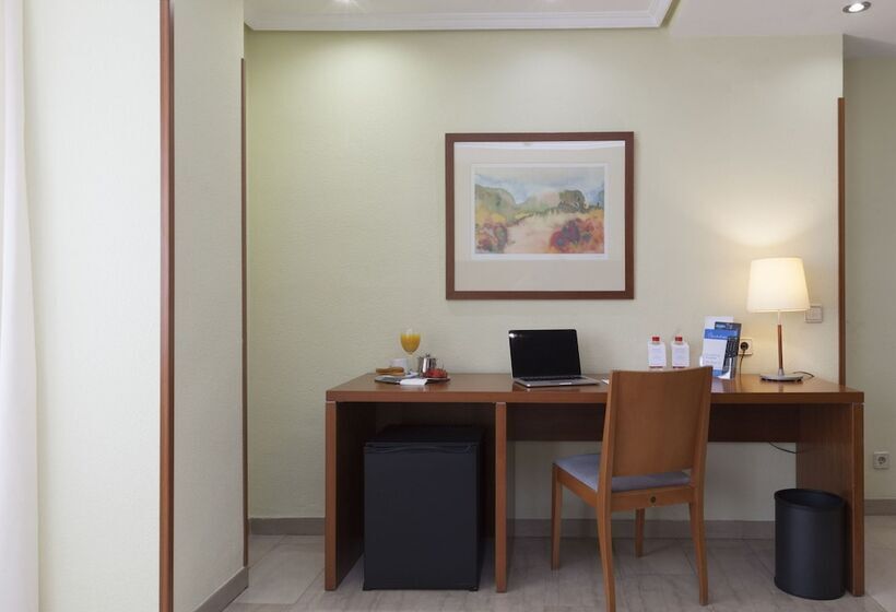 غرفة قياسية, Porcel Torre Garden