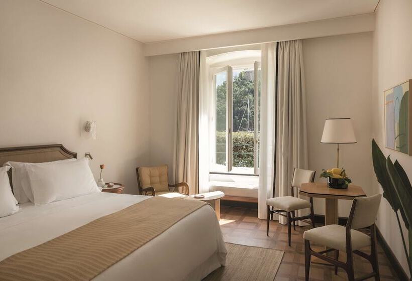 سوییت جونیور با چشم‌انداز دریا, Splendido Mare, A Belmond Hotel, Portofino