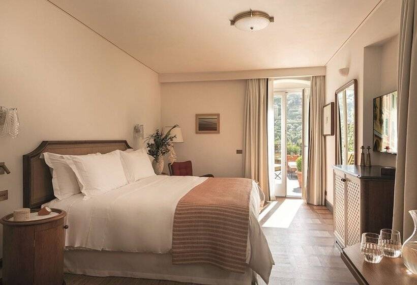 سوییت جونیور با چشم‌انداز دریا, Splendido Mare, A Belmond Hotel, Portofino