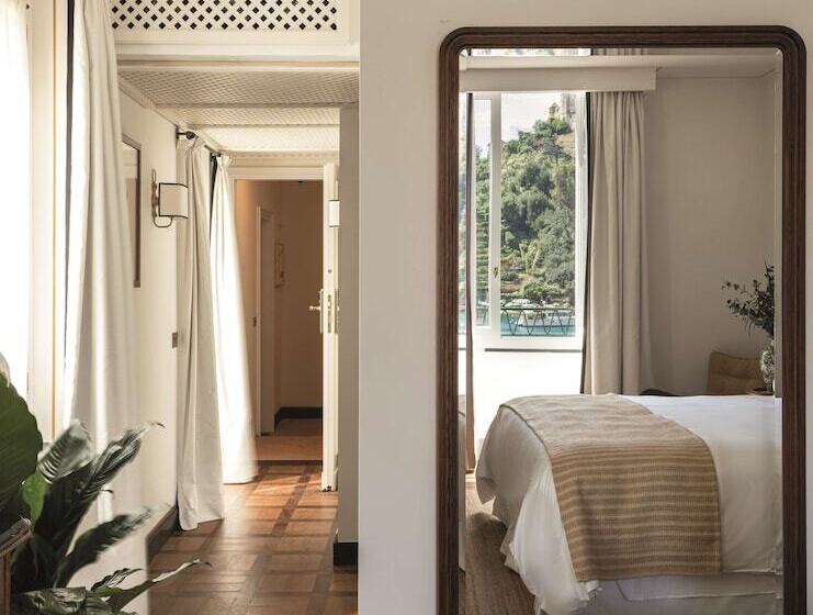 سوییت جونیور با چشم‌انداز دریا, Splendido Mare, A Belmond Hotel, Portofino