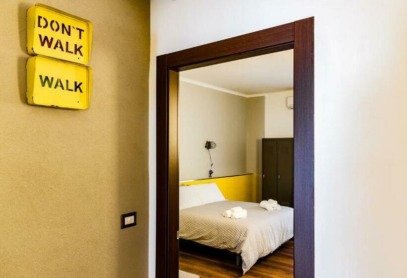 חדר סטנדרט לשלושה, Travel Station Bedandbreakfast