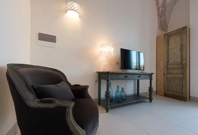 ガーデンビュースーペリアールーム, Villa Starace Suites Et Appartements