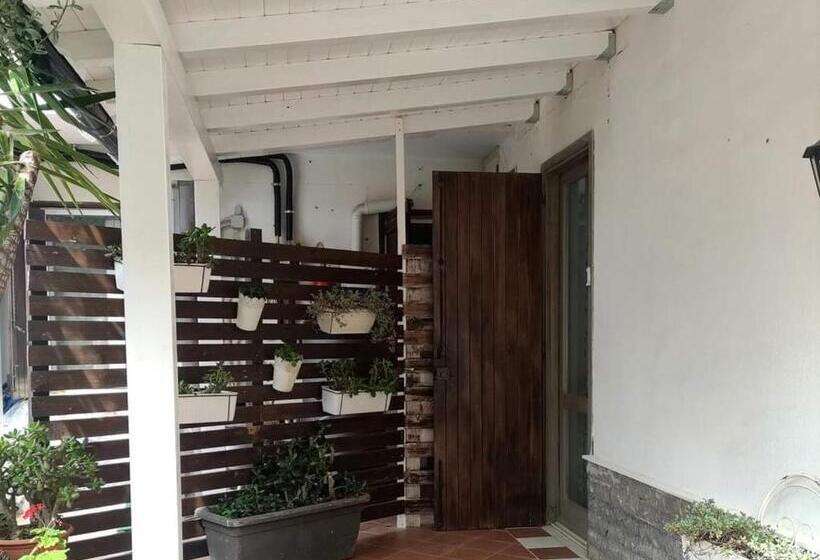 Номер Стандарт Трехместный, Grotta Dei Puntali B&b