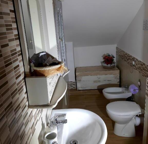 חדר סטנדרט נוף להרים, Grotta Dei Puntali B&b