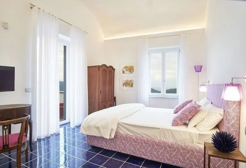 片側に海が見えるデラックスルーム, Palazzo Gentilcore