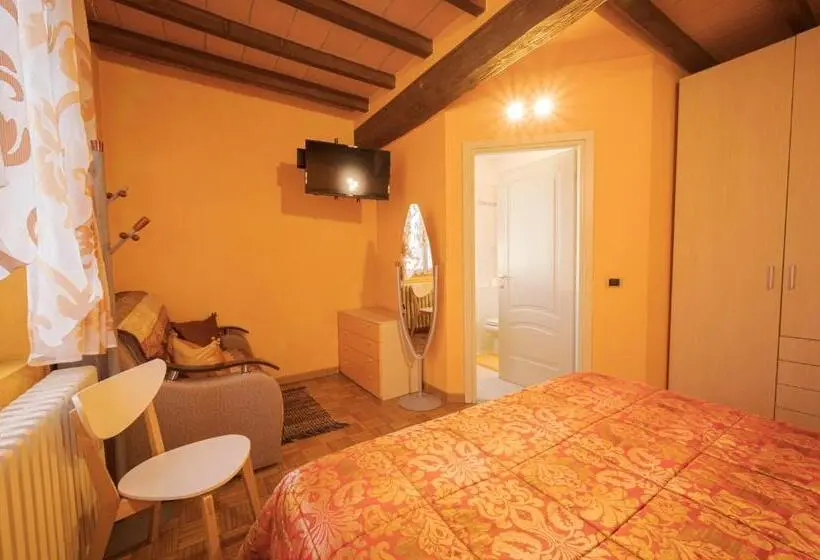 スタンダードルーム, La Fossetta B&b