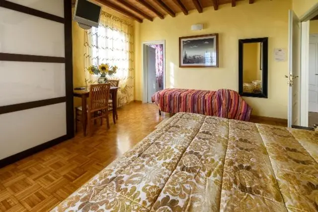 スーペリアトリプルルーム, La Fossetta B&b