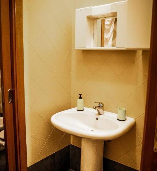 １階の１ベッドルームアパートメント, La Rosa Di Rebecca