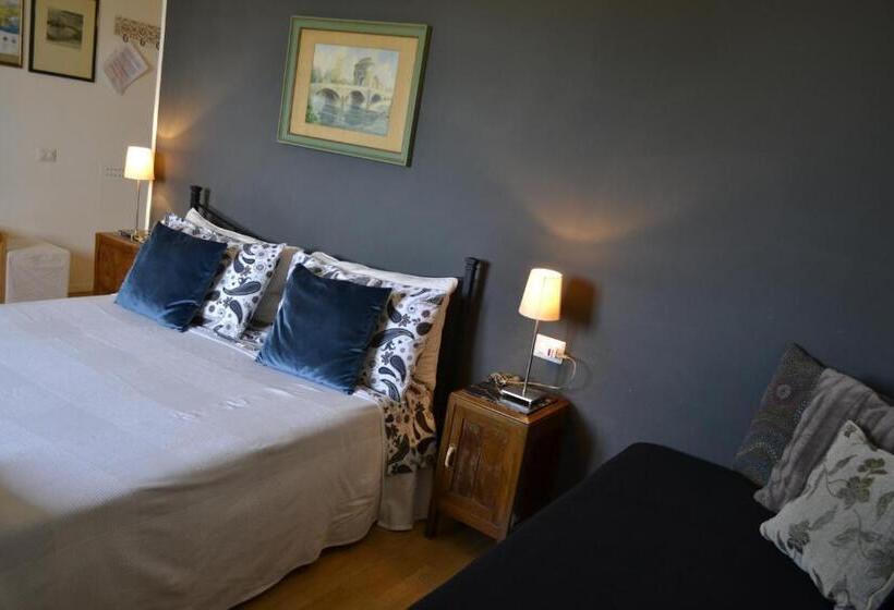 غرفة ديلوكس, Osimo B&b