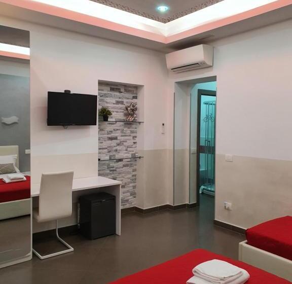 Трехместный Номер Стандарт с Балконом, Ari Guest House