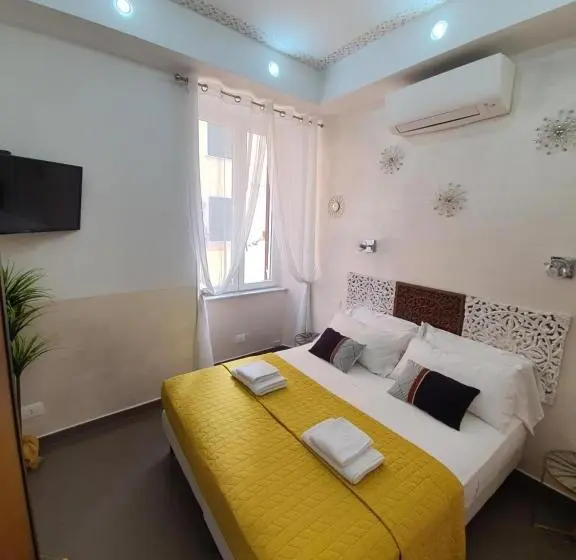 اتاق لوکس, Ari Guest House