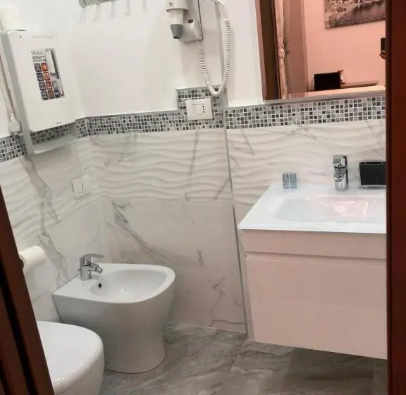 اتاق استاندارد, Ari Guest House