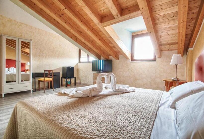 Superior Room, Lady Verona Residence
