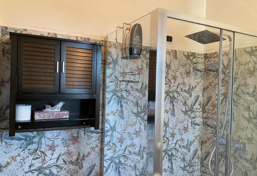 חדר סטנדרט, Rana B&b