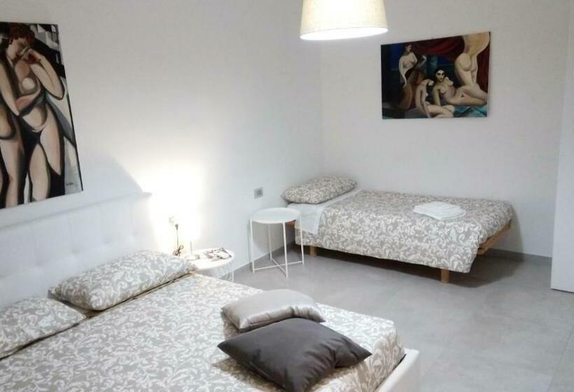 اتاق استاندارد چهار تخته, Casa Dell Artista 2