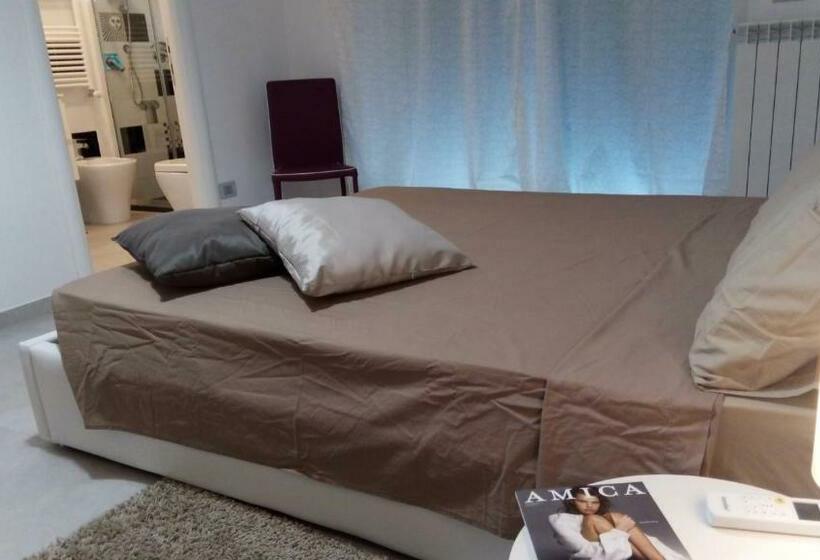 اتاق استاندارد چهار تخته, Casa Dell Artista 2