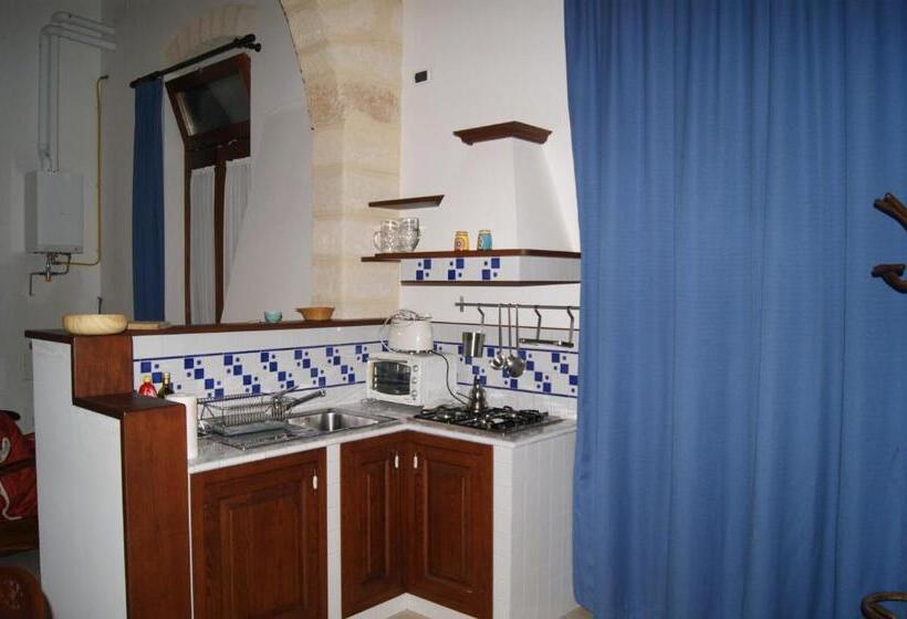 استودیوی استاندارد, Federico Ii