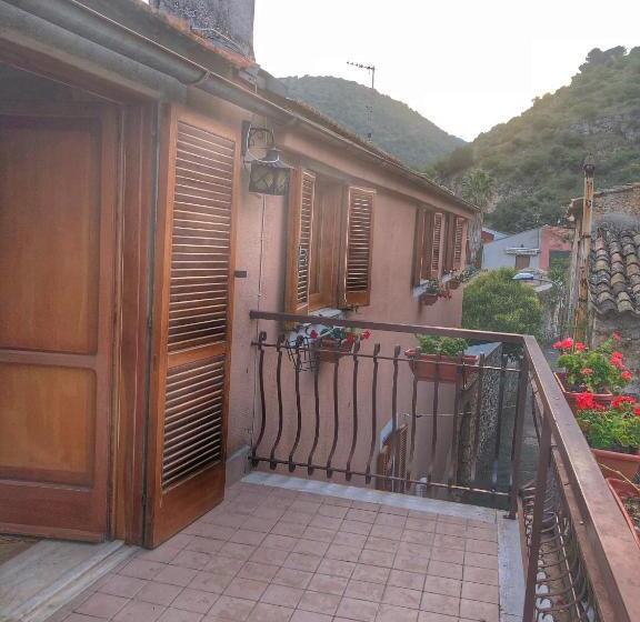 Номер Стандарт с Балконом, Bed And Breakfast Il Cavaliere