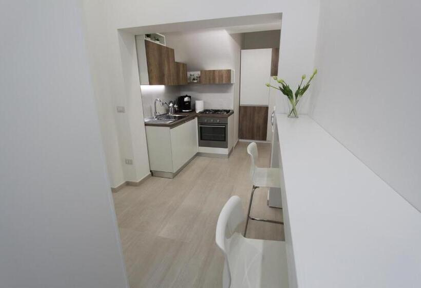 חדר סטנדרט, Ledwars