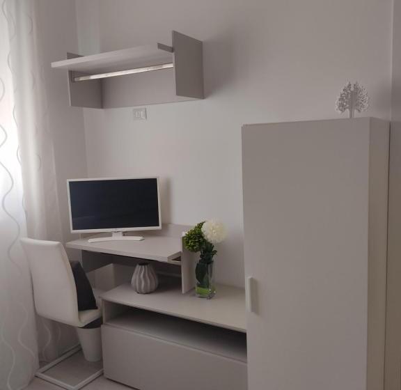 חדר סטנדרט, Ledwars