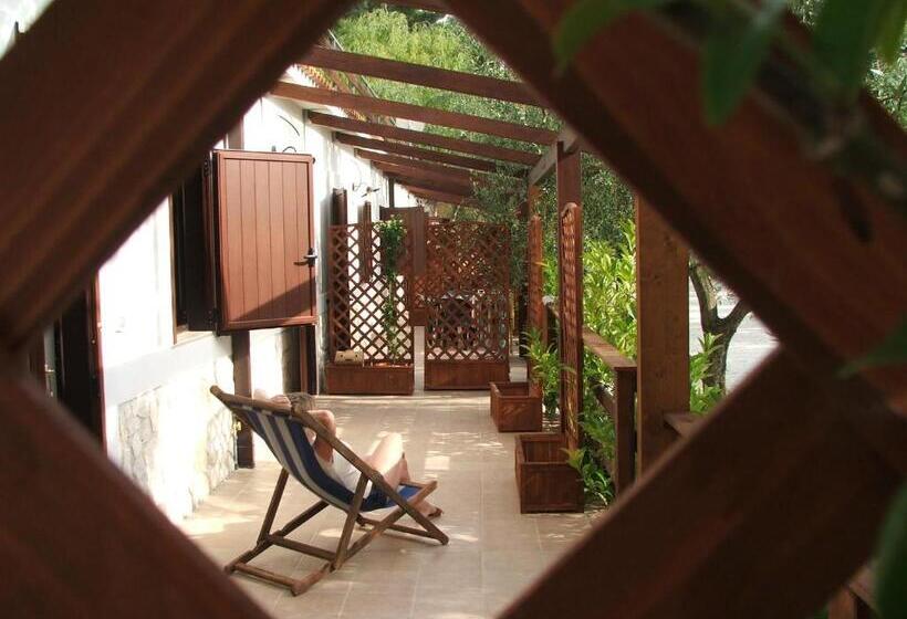 דירת חדר, Agriturismo Fara Del Falco